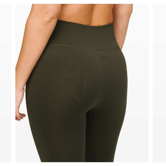 Lululemon Ebb to Street Tight - Picture 3 of 9